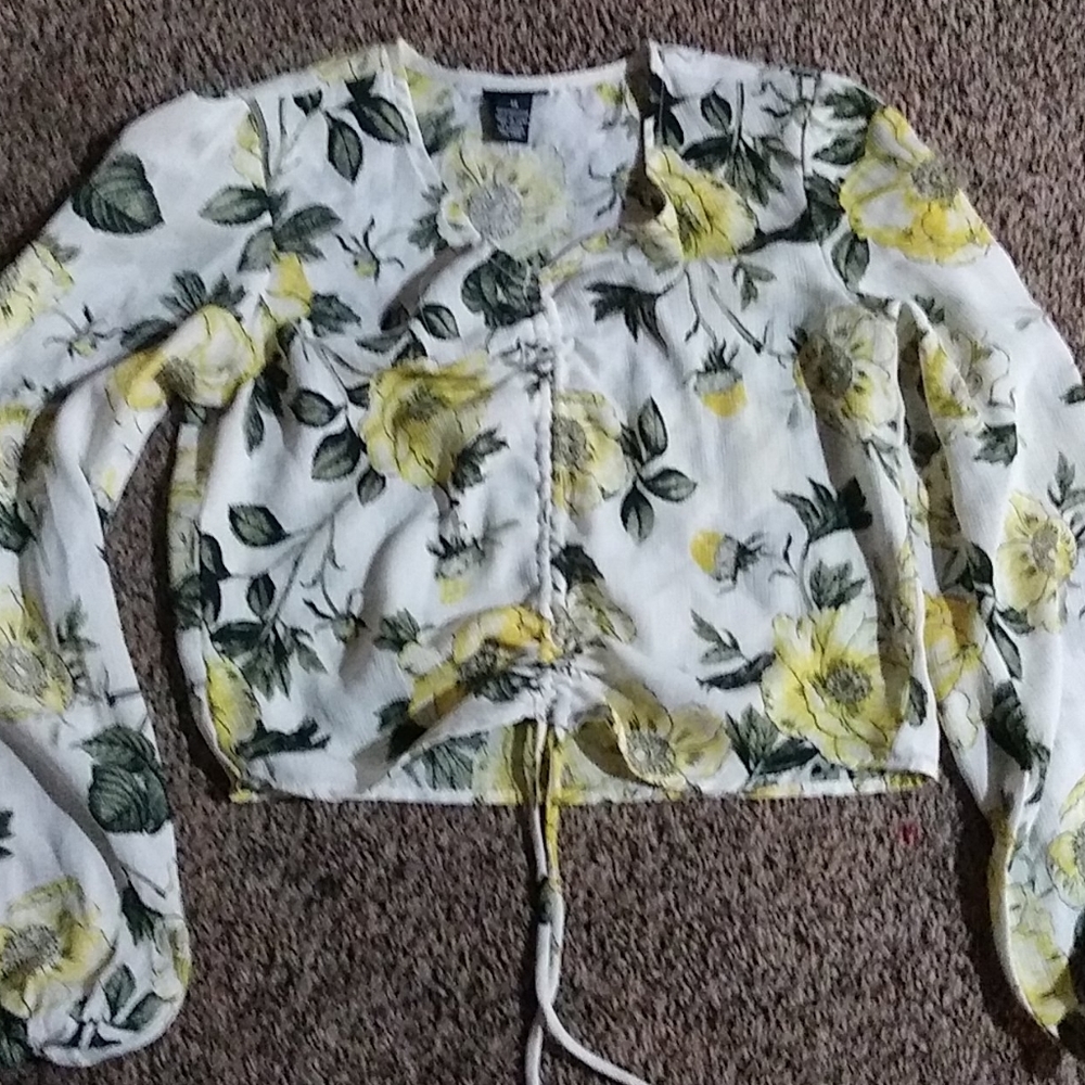 Pretty little blouse